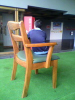 big_chair.jpg